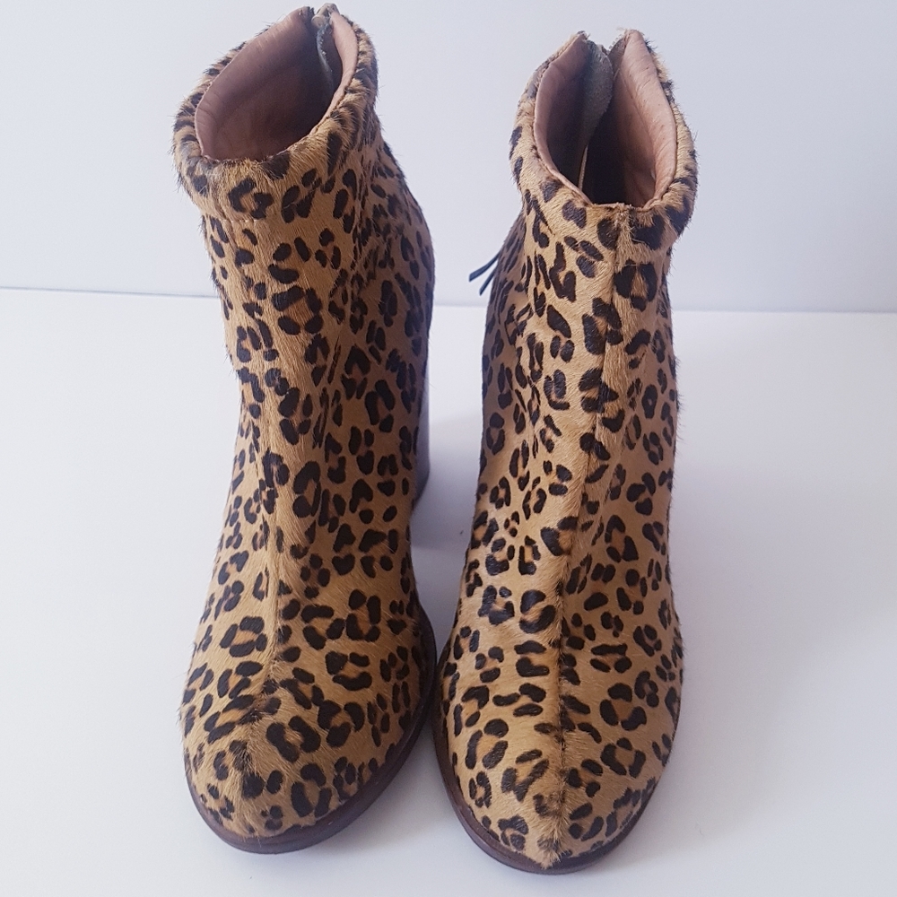 JEFFREY CAMPBELL Leopard Calf Hair Rumble Booties - Picture 4 of 10